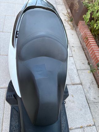 Kymco Superdink 300