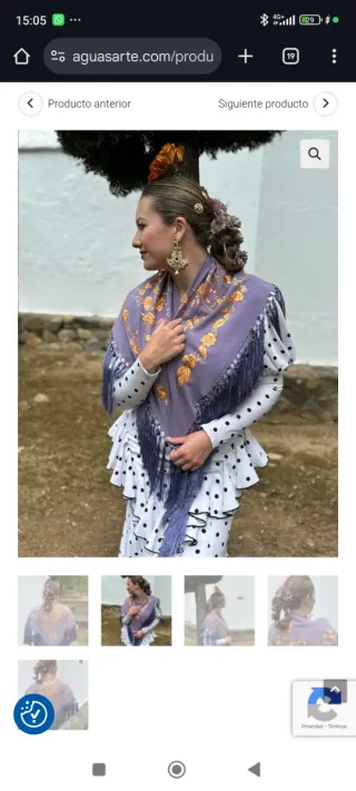 Mantón bordado y flecado artesanal