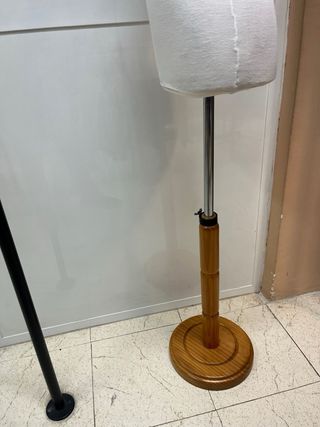 Maniquí profesional adulta/o.