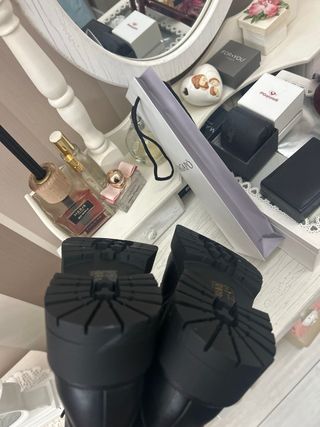 Anfibio donna nero tg 40 con zip nuovo