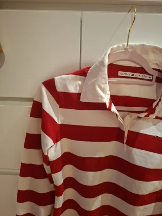 Polo Tommy Hilfiger rayas rojo y blanco