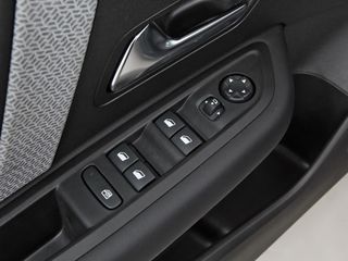 Citroën C4 PureTech 130 S&S 6v Plus