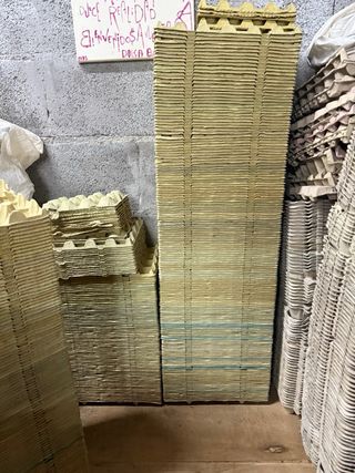 10 Hueveras amarillas cartón x 1€  grises 20x 1€