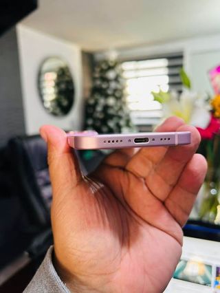 iPhone 15 Rosa