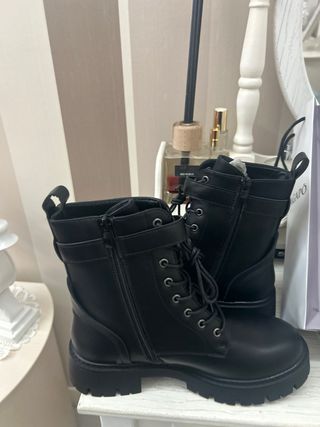 Anfibio donna nero con zip tg 37 nuovo