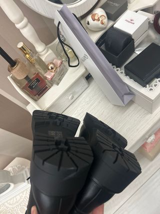 Anfibio donna nero con zip tg 37 nuovo