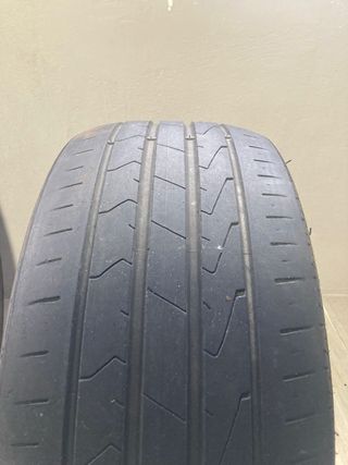 Neumáticos de coche