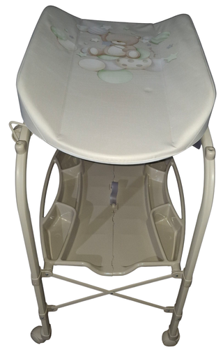 Cambiador y bañera para bebé