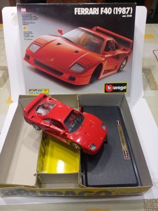 Bburago Metalkit Ferrari F40 1/24