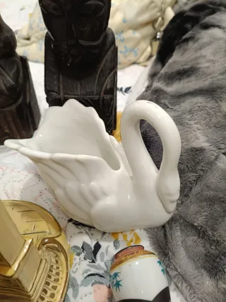 Cisne de porcelana blanco