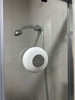 Altavoces Ventosa Bluetooth Negro y Blanco