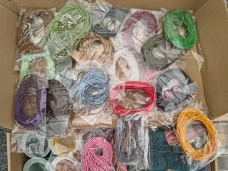 Lote abalorios y complementos bisutería