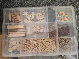 Lote abalorios y complementos bisutería