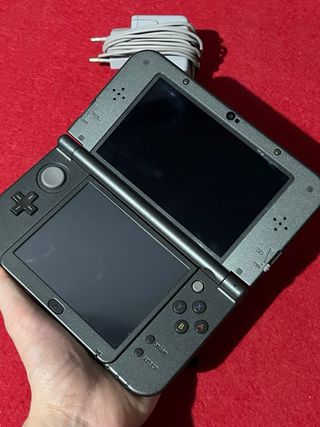 Nintendo NEW 3DS XL