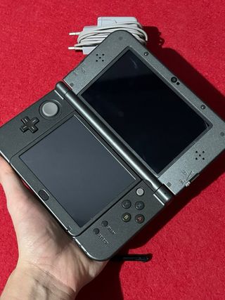 Nintendo NEW 3DS XL