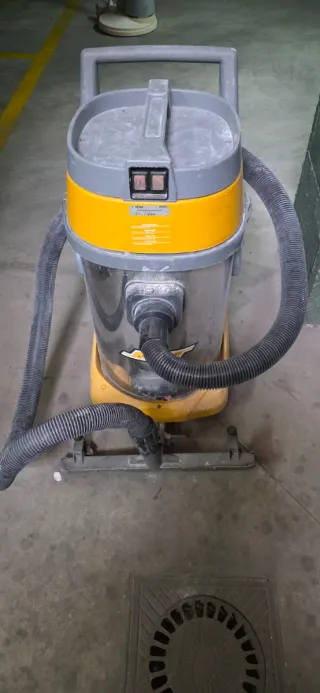 Aspiradora Industrial GHIBLI