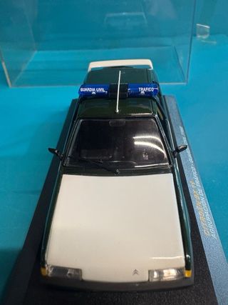 Citroën BX 19 Guardia Civil 1:43