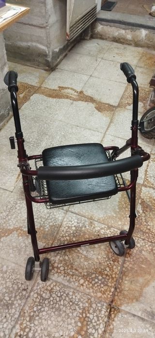 Andador - Caminador Ortopédico con Asiento