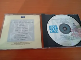 CD : Marillion - Holidays in Eden (1991)