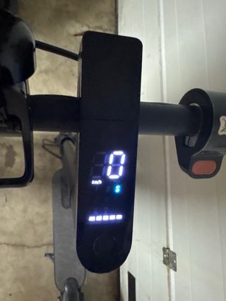 Patinete Xiaomi Esencial Negro