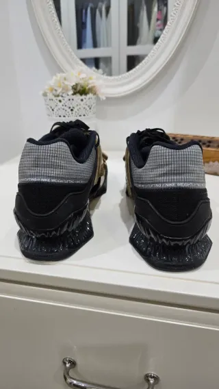 Nike Romaleos 4 Doradas Talla 44.5