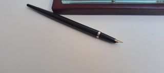 Stiloforo da scrivania con penna Refo