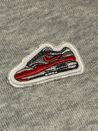 Sudadera Nike Air Max 1 bordado