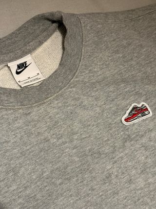 Sudadera Nike Air Max 1 bordado