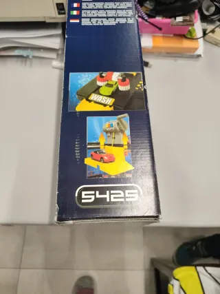 Parking Coches Molto con Ascensor