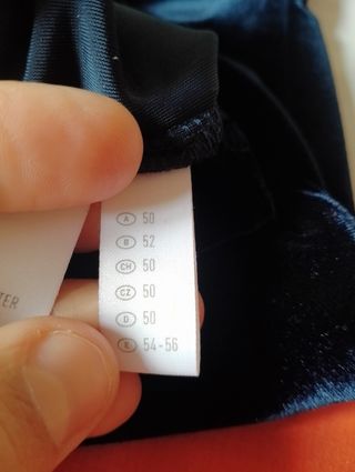 Vestido azul marino de terciopelo con chaqueta