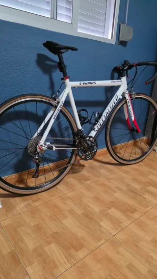 Bicicleta Specialized  Blanca
