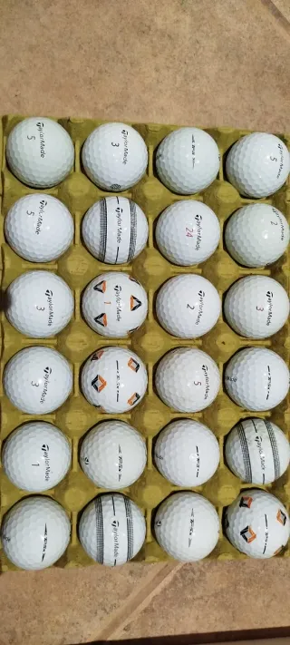 Bolas Golf TaylorMade TP5 (25 Unidades)