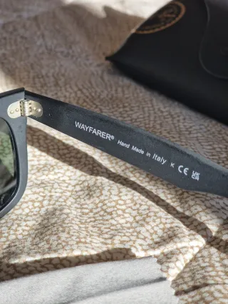 Ray-Ban Wayfarer Grigio Opaco