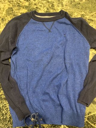 Suéteres de Tommy Hilfiger niño Talla M 12/14.