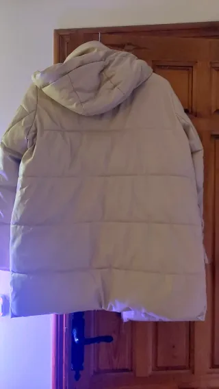 Plumas efecto piel Zara Talla S sin uso