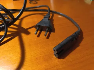 2 Cables de Corriente CA/Red 60cm y 150cm