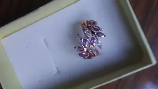 Anillo Oro rosa 585 con Circonitas Moradas blancas