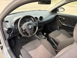 SEAT Ibiza 2004