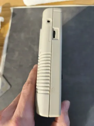 Nintendo Game Boy + 2 Juegos