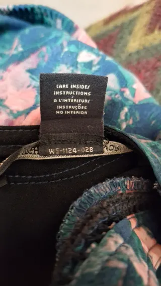 Vestido floral verde y rosa