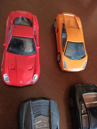 Set 8 Macchinine Sportive Metallo Bambino