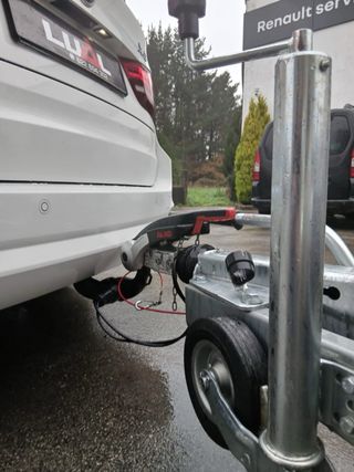 Remolque portacoches 2700kg MMA