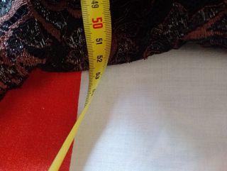 Vestido negro con detalles marrones