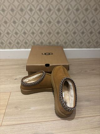 Botas UGG Beige y Marrón
