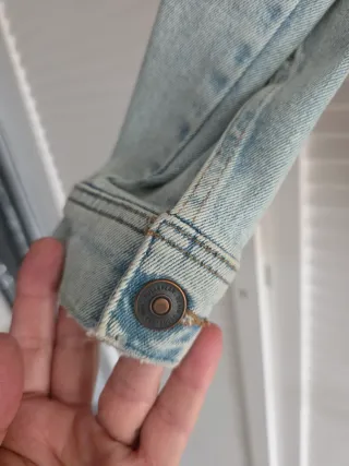 Chaqueta tejana Pull&Bear desgastada forro sherpa