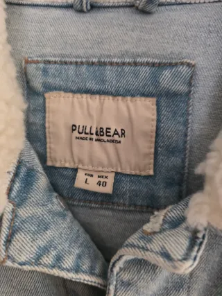 Chaqueta tejana Pull&Bear desgastada forro sherpa