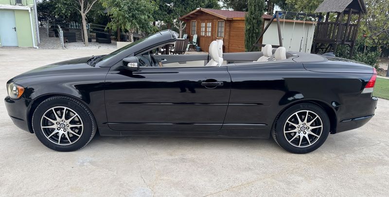 Volvo C70 2007, foto 2