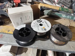 Bobinas Hilo Soldar Flux MIG Omega y Parkside