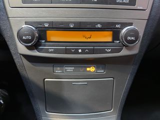 Toyota Avensis 2.0 D4D ADVANCE