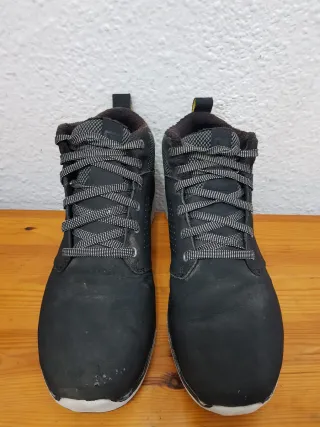 Zapatillas Salomon Negras y Amarillas